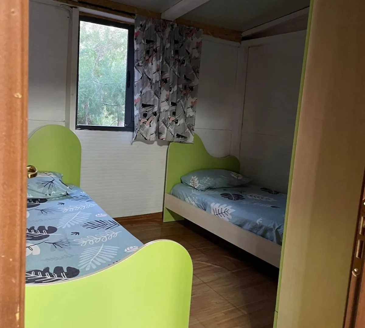 Te Taku Hotel Fier 0*,  Albânia